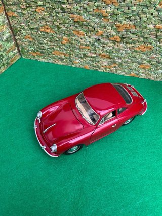 Porsche 356B (1961) – Bburago – Escala 1:18