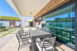 Chalet en venta en Madrigal en Villarreal