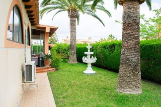 Chalet en venta en Cabo Roig - La Zenia en Orihuela
