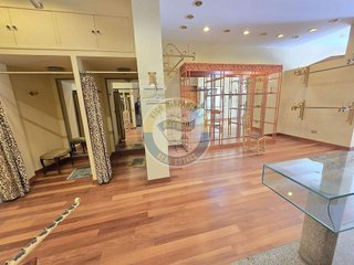 Local comercial en venta en Baiona