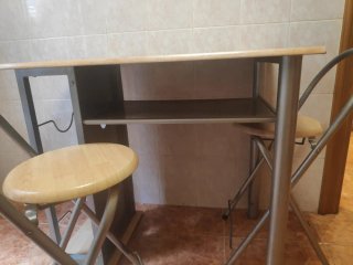 Mesa de cocina madera y metal