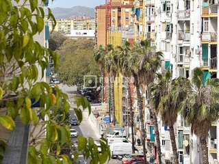 Piso en venta en Parque Mediterráneo - Santa Paula en Málaga