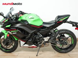 KAWASAKI NINJA 650