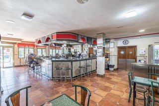 Local comercial en venta en Atarfe