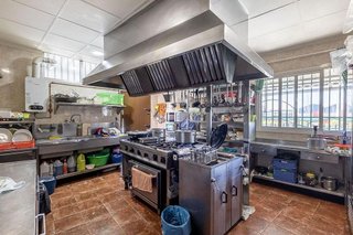 Local comercial en venta en Atarfe