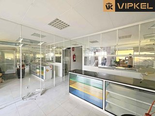 Local comercial en venta en Los Castros - Castrillón - Eiris en Coruña (A)