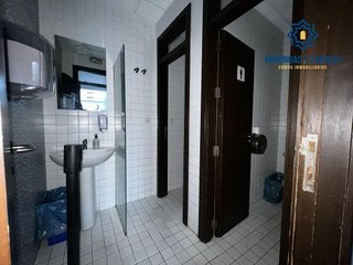 Local comercial en alquiler en San Matías - Realejo en Granada