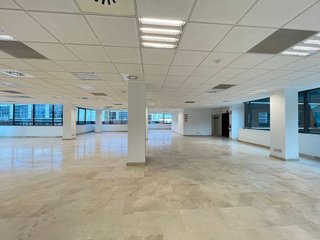 Oficina en alquiler en Zona Industrial en Alcobendas