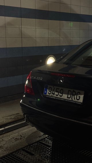 Mercedes-Benz  CLK 2005