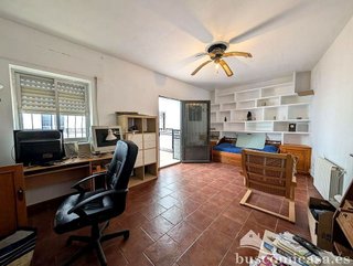 Chalet en venta en Linares