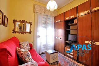 Piso en venta en Puerto Chico en Santander