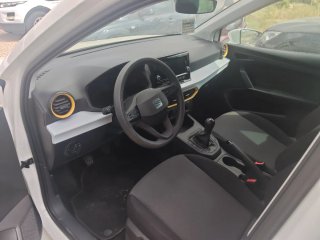 SEAT Arona 2023