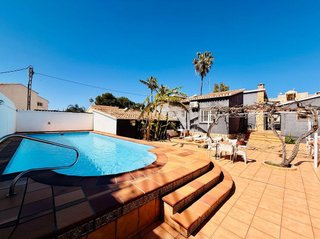 Chalet en venta en Les Marines/Las Marinas en Dénia