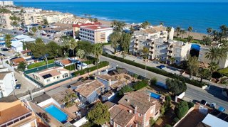 Chalet en venta en Les Marines/Las Marinas en Dénia