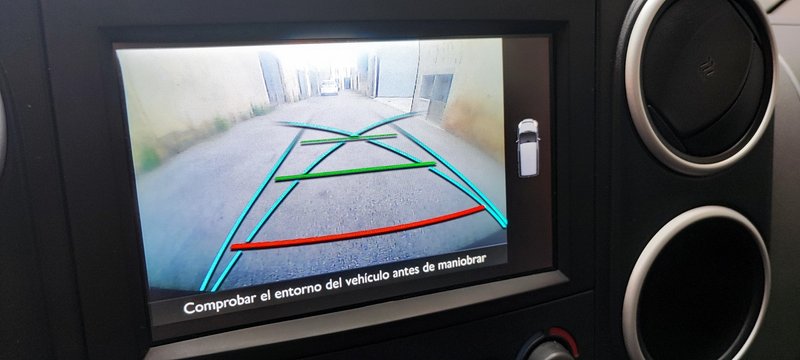 Citroën Berlingo Multispace 1.2 PureTech S&S 20 Aniversario 2017, foto 10