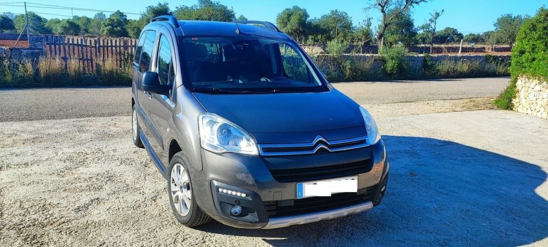 Citroën Berlingo Multispace 1.2 PureTech S&S 20 Aniversario 2017, foto 4