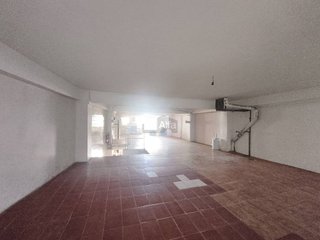 Local comercial en venta en Numancia - San Fernando en Santander