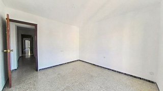 Piso en venta en Paus - Poligono San Blas en Alicante