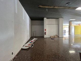 Local comercial en venta en Segorbe