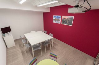 Local comercial en alquiler en Eixample Nord – La Devesa en Girona