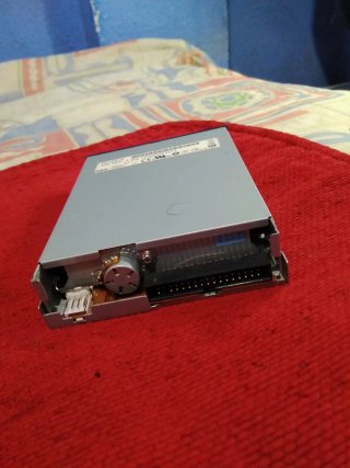 Disquetera NEC FD1231H