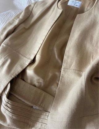Conjunto de traje beige Corte Inglés