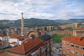 Piso en venta en San Pedro de Deusto-La Ribera en Bilbao