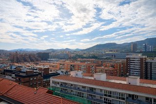 Piso en venta en San Pedro de Deusto-La Ribera en Bilbao