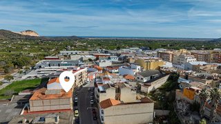Edificio en venta en Pego