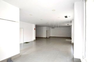 Local comercial en venta en Barrio Alto - San Félix - Oliveros - Altamira en Almería