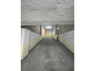 Garaje en venta en Ensanche - Sar en Santiago de Compostela