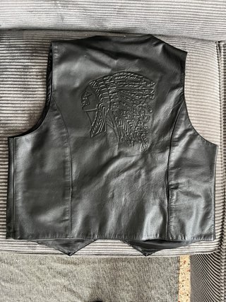 Chaleco de cuero motero indio