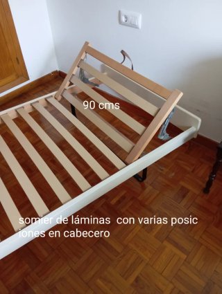 Mueble juvenil madera cerezoy dos camas con somier