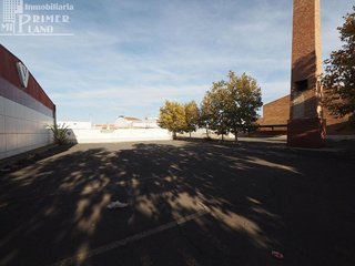 Local comercial en alquiler en Tomelloso