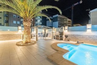 Casa adosada en venta en Nueva Torrevieja - Aguas Nuevas en Torrevieja