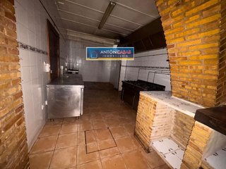 Chalet en venta en Novelda
