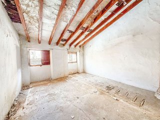 Casa adosada en venta en Yecla