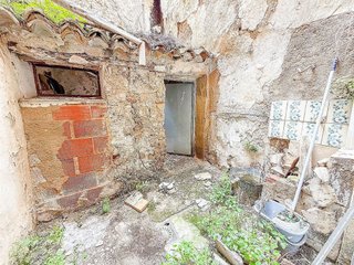 Casa adosada en venta en Yecla