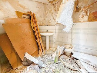 Casa adosada en venta en Yecla