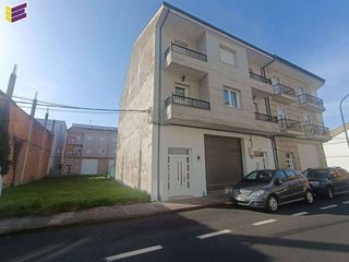 Piso en venta en Verín