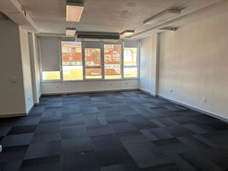 Oficina en venta en Numancia - San Fernando en Santander