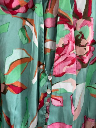 Vestido Zara floral verde y rosa