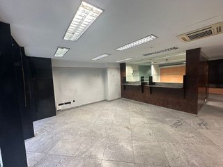 Local comercial en venta en Miracruz - Bidebieta en San Sebastián-Donostia