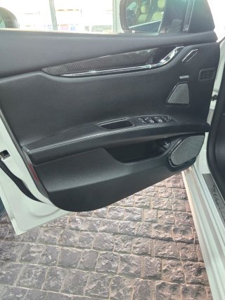 Maserati Quattroporte 2015