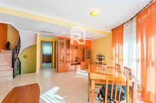 Casa adosada en venta en L'Alquenència en Alzira