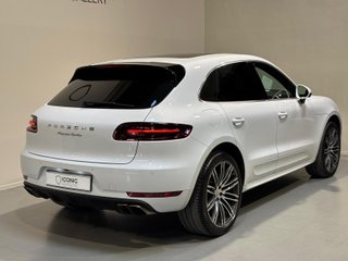Porsche Macan Turbo 2015