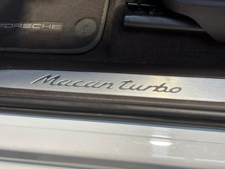 Porsche Macan Turbo 2015