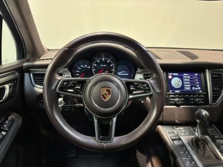 Porsche Macan Turbo 2015
