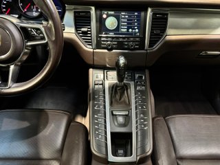 Porsche Macan Turbo 2015