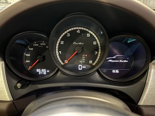 Porsche Macan Turbo 2015